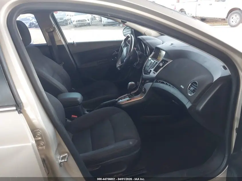 2014 CHEVROLET CRUZE 1LT AUTO