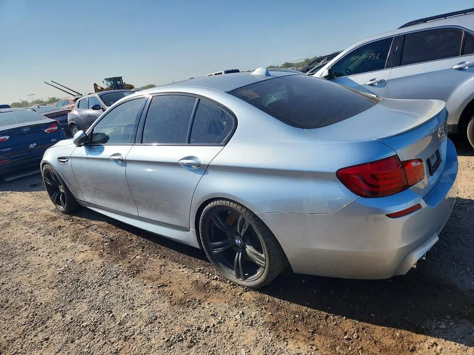 2013 BMW M5   