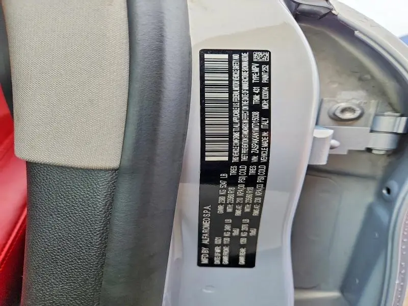 2021 ALFA ROMEO STELVIO SPORT  