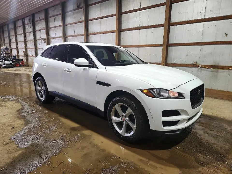 2020 JAGUAR F-PACE PREMIUM  