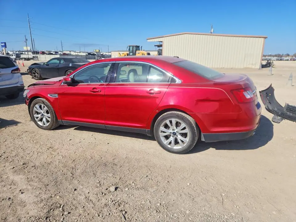 2011 FORD TAURUS SEL  