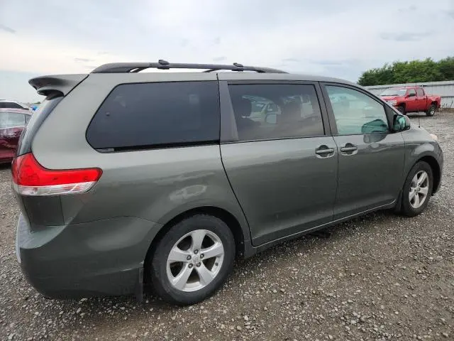 2011 TOYOTA SIENNA LE  