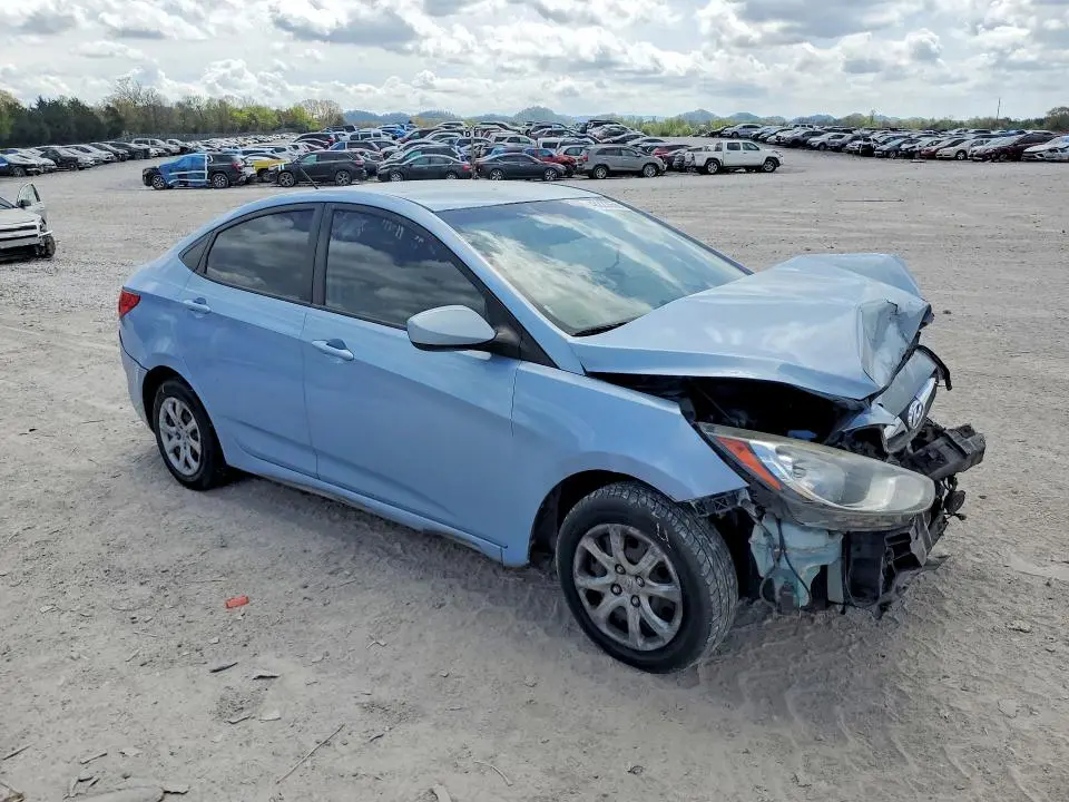 2014 HYUNDAI ACCENT GLS  