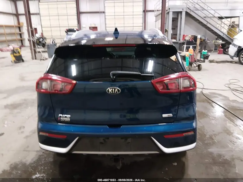 2017 KIA NIRO LX
