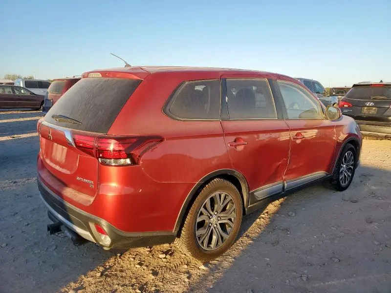 2016 MITSUBISHI OUTLANDER SE  