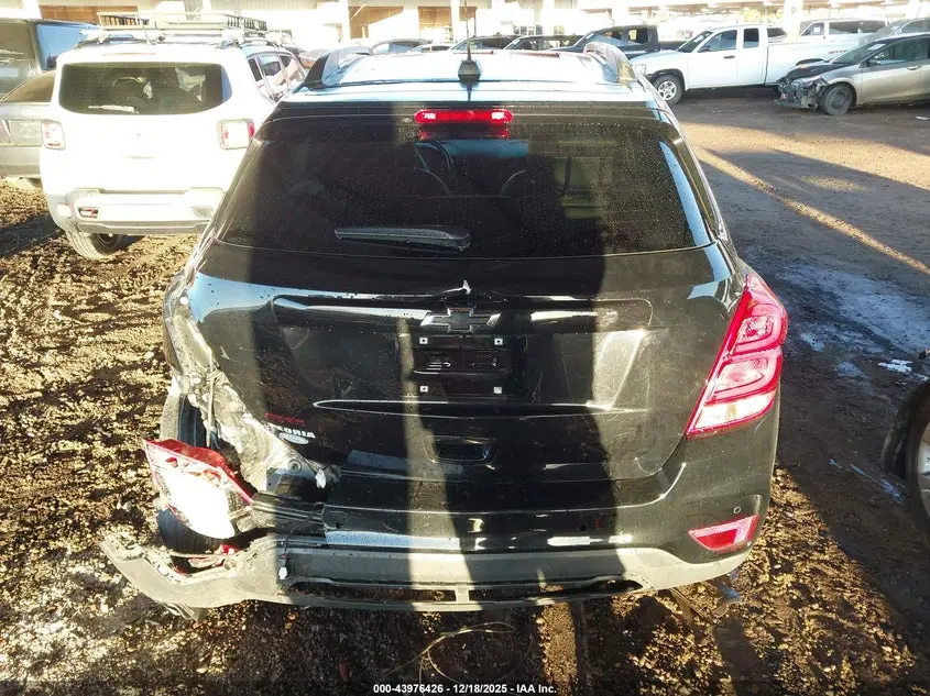 2020 CHEVROLET TRAX FWD LT