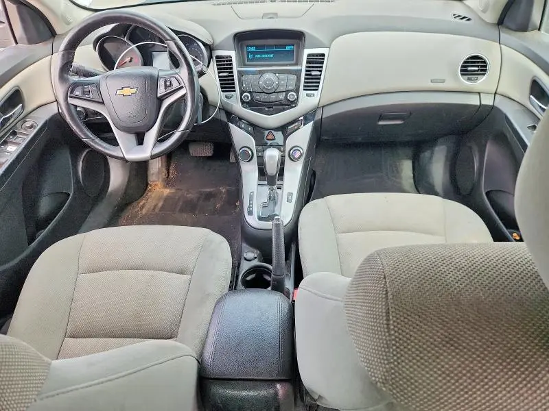 2013 CHEVROLET CRUZE LT  