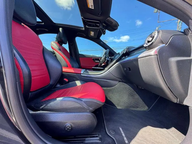 2023 MERCEDES-BENZ C 300  
