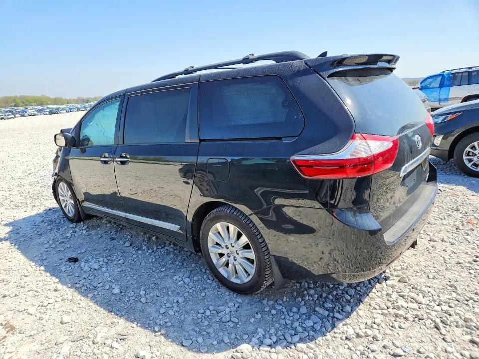 2015 TOYOTA SIENNA LIMITED PREMIUM 7-PASSENGER  
