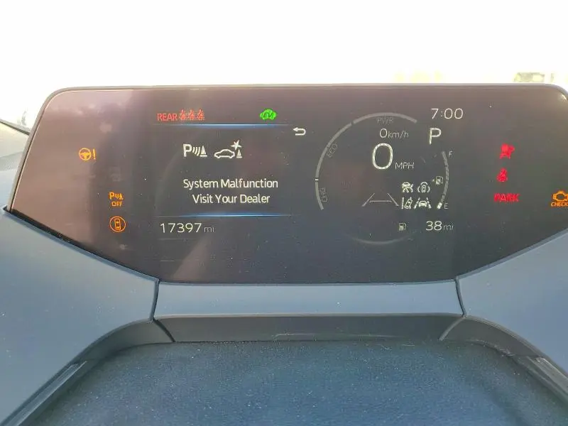 2024 TOYOTA PRIUS LE  