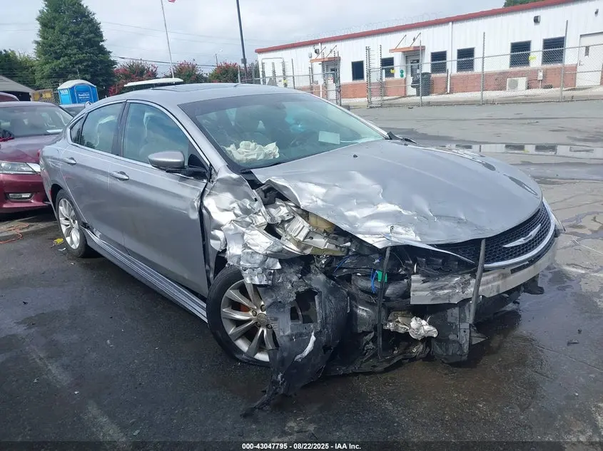 2016 CHRYSLER 200 C