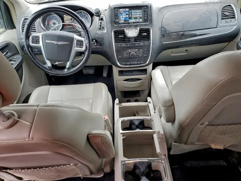 2013 CHRYSLER TOWN & COUNTRY TOURING  