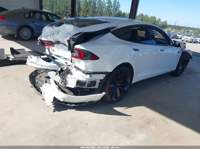 2015 TESLA MODEL S 70D/85D/P85D