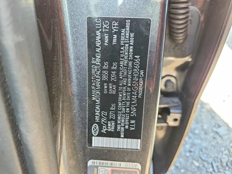 2022 HYUNDAI ELANTRA SEL  