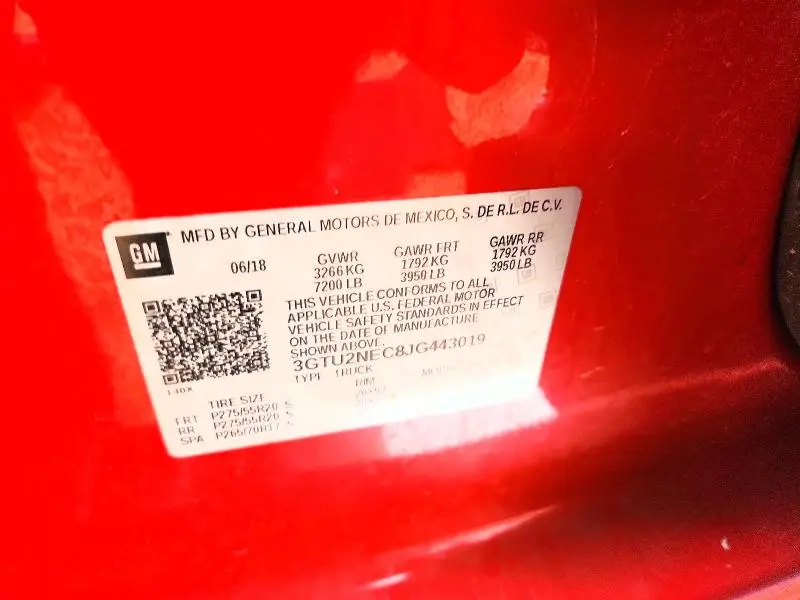 2018 GMC SIERRA K1500 SLT  