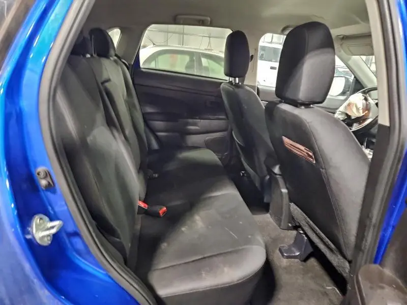 2015 MITSUBISHI OUTLANDER SPORT ES  