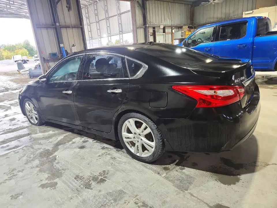 2017 NISSAN ALTIMA 3.5 SL  