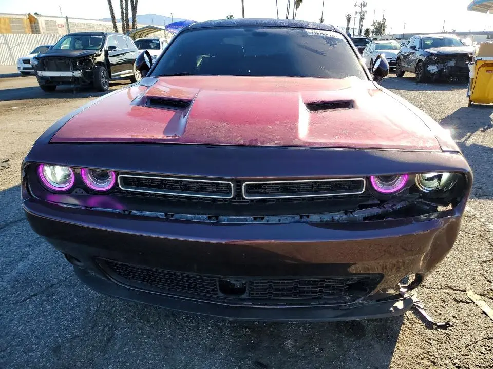 2018 DODGE CHALLENGER SXT  