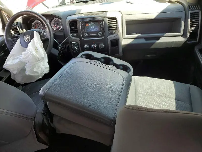 2014 RAM 1500 ST  