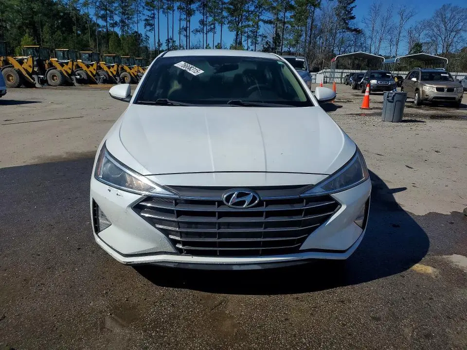 2019 HYUNDAI ELANTRA SEL  
