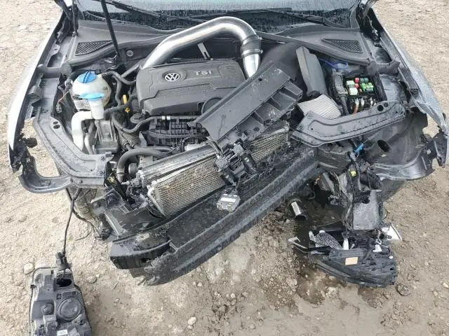 2017 VOLKSWAGEN PASSAT SE  