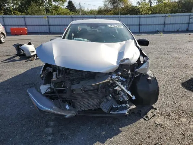 2023 NISSAN VERSA SR  