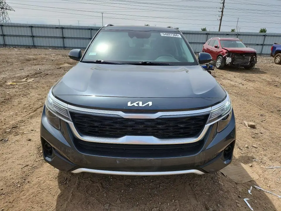 2023 KIA SELTOS S  