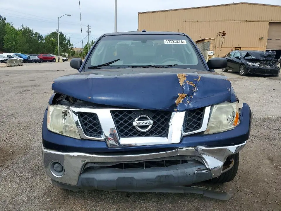 2011 NISSAN FRONTIER S  
