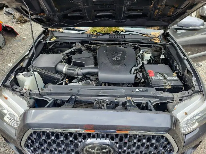 2019 TOYOTA TACOMA TRD SPORT  