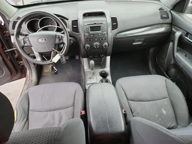 2013 KIA SORENTO LX  