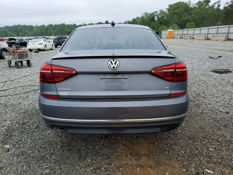 2019 VOLKSWAGEN PASSAT WOLFSBURG  
