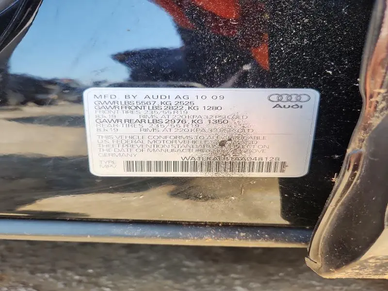 2010 AUDI Q5 PREMIUM PLUS  