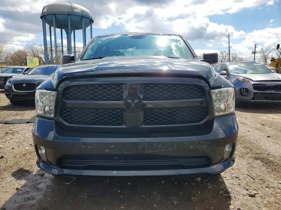 2017 RAM 1500 ST  