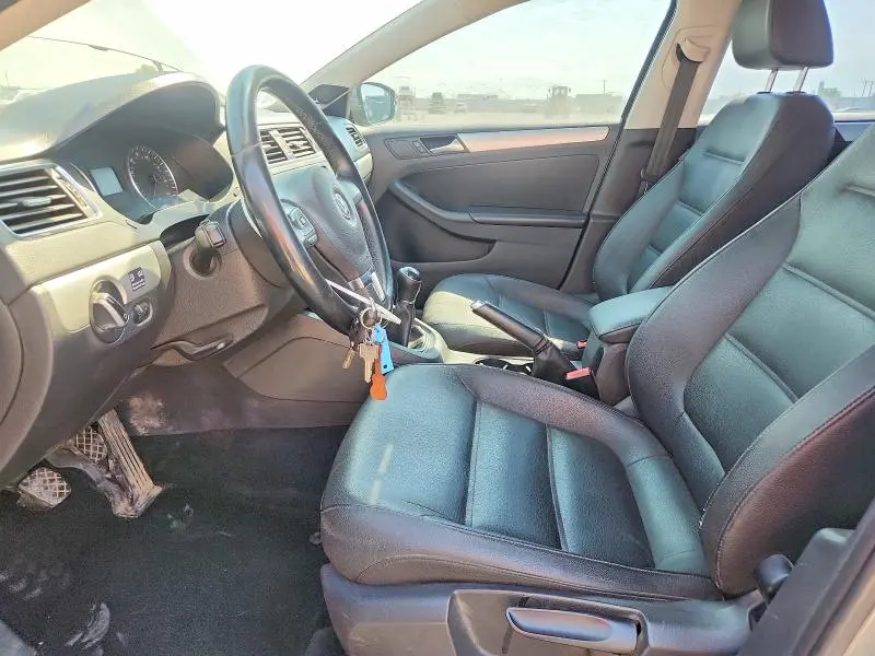 2012 VOLKSWAGEN JETTA TDI  