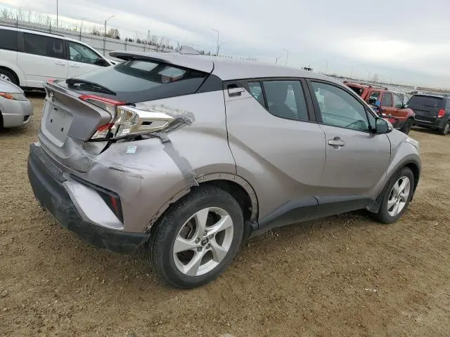 2019 TOYOTA C-HR XLE  