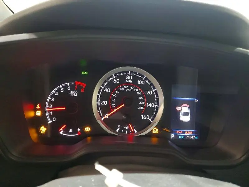 2021 TOYOTA COROLLA SE  