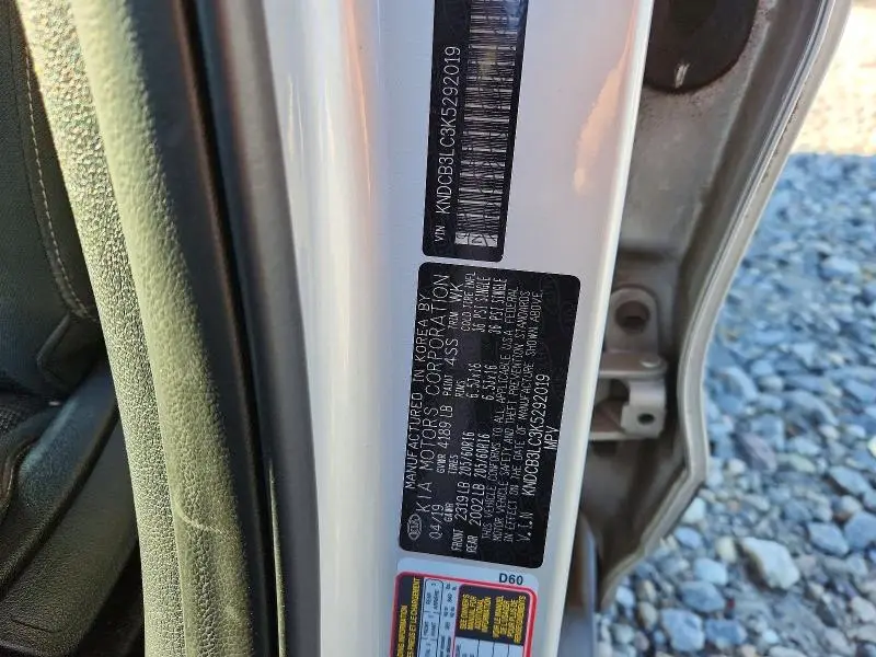 2019 KIA NIRO LX  