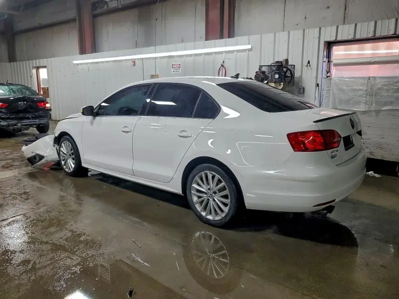 2012 VOLKSWAGEN JETTA SEL  