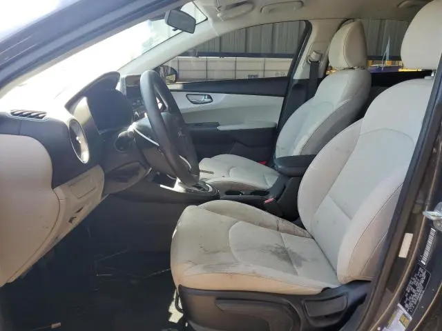 2022 KIA FORTE FE  