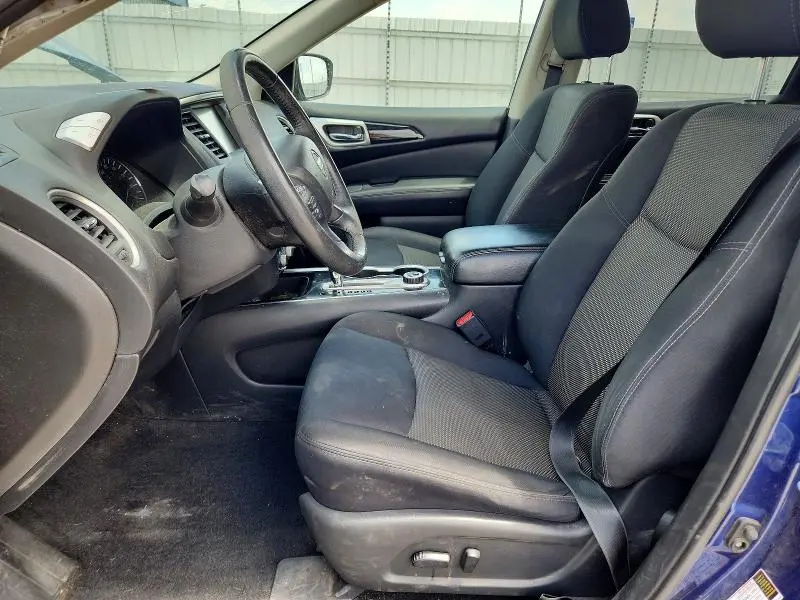 2018 NISSAN PATHFINDER SV  