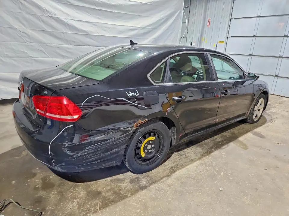 2012 VOLKSWAGEN PASSAT SE  
