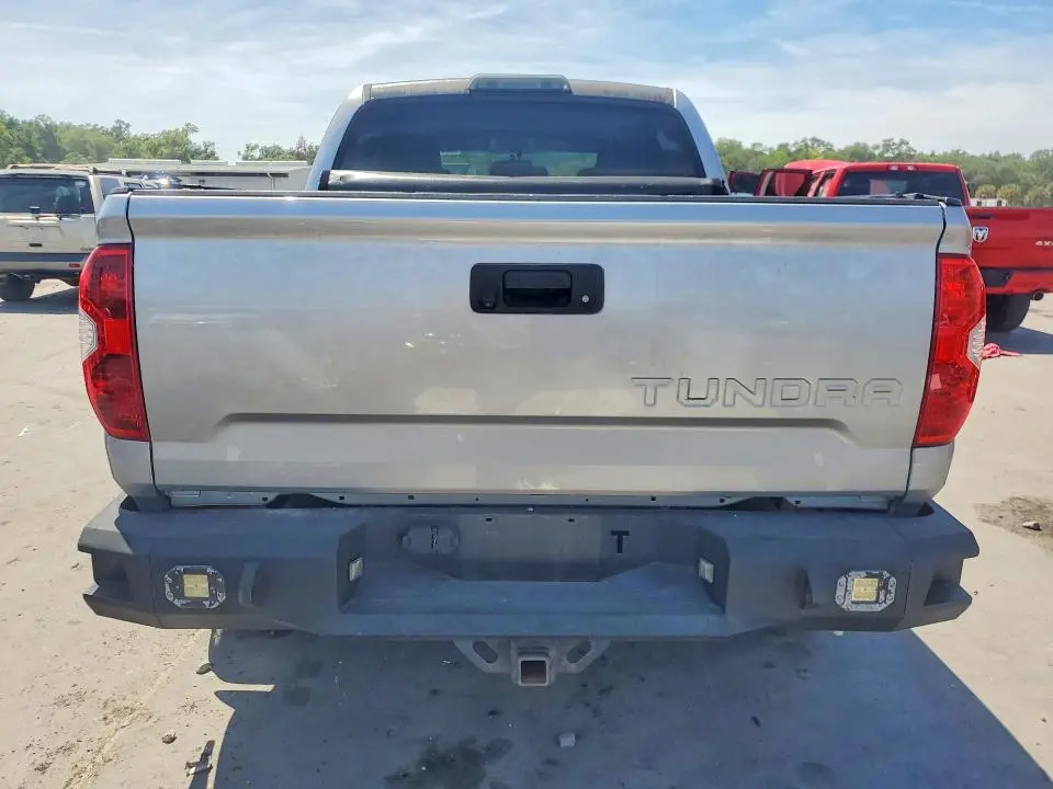 2014 TOYOTA TUNDRA CREWMAX SR5  