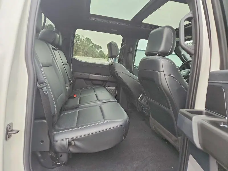 2025 FORD F150 LARIAT  