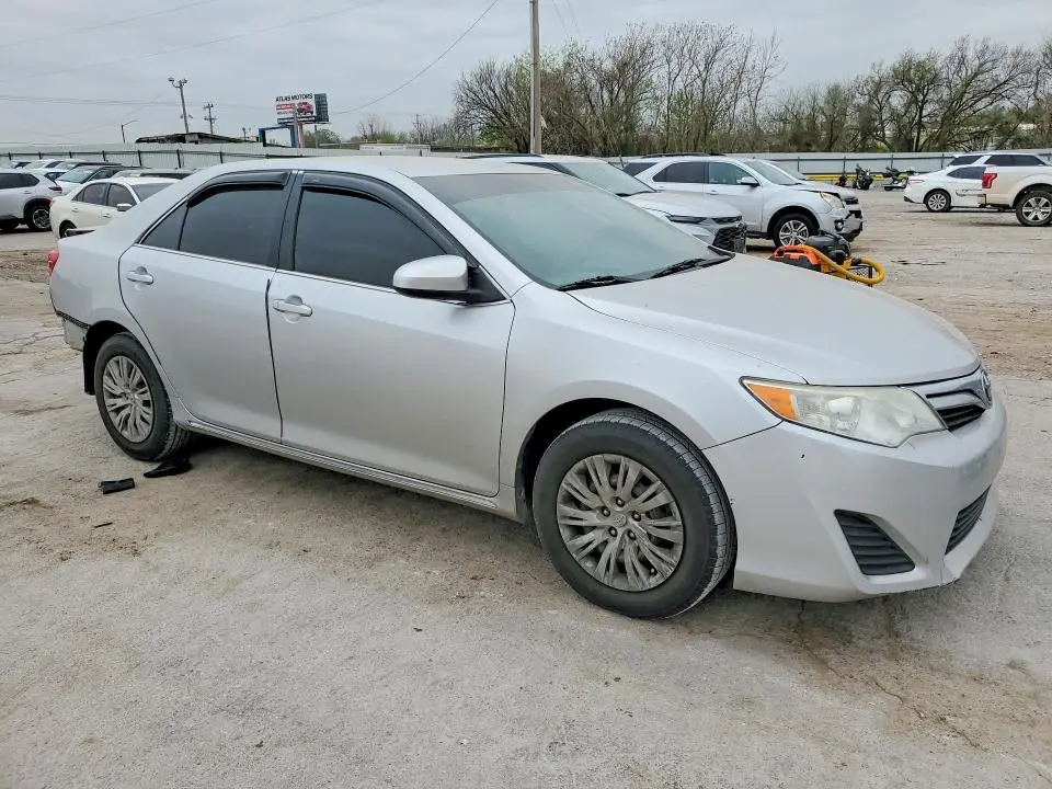 2012 TOYOTA CAMRY LE  