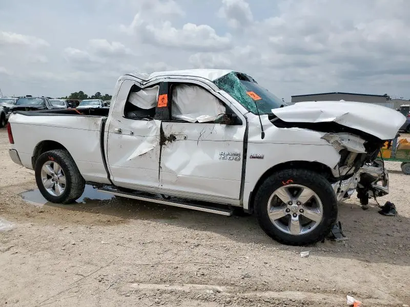 2017 RAM 1500 SLT  