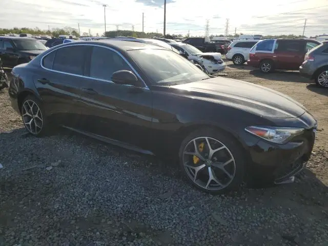 2020 ALFA ROMEO GIULIA TI  
