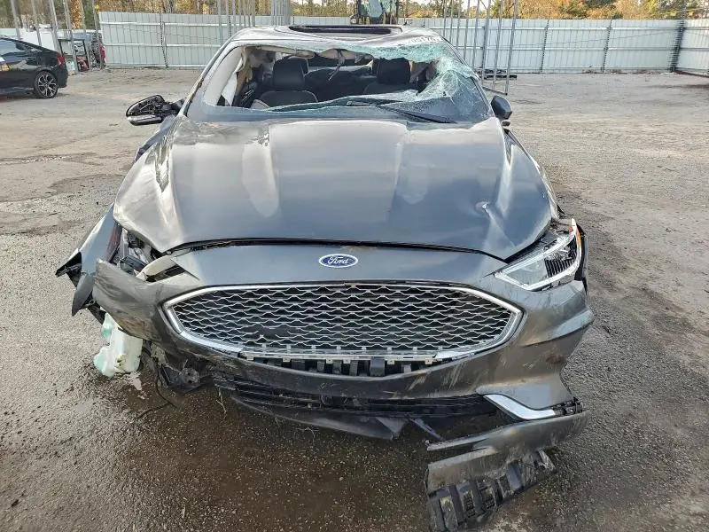 2019 FORD FUSION TITANIUM  