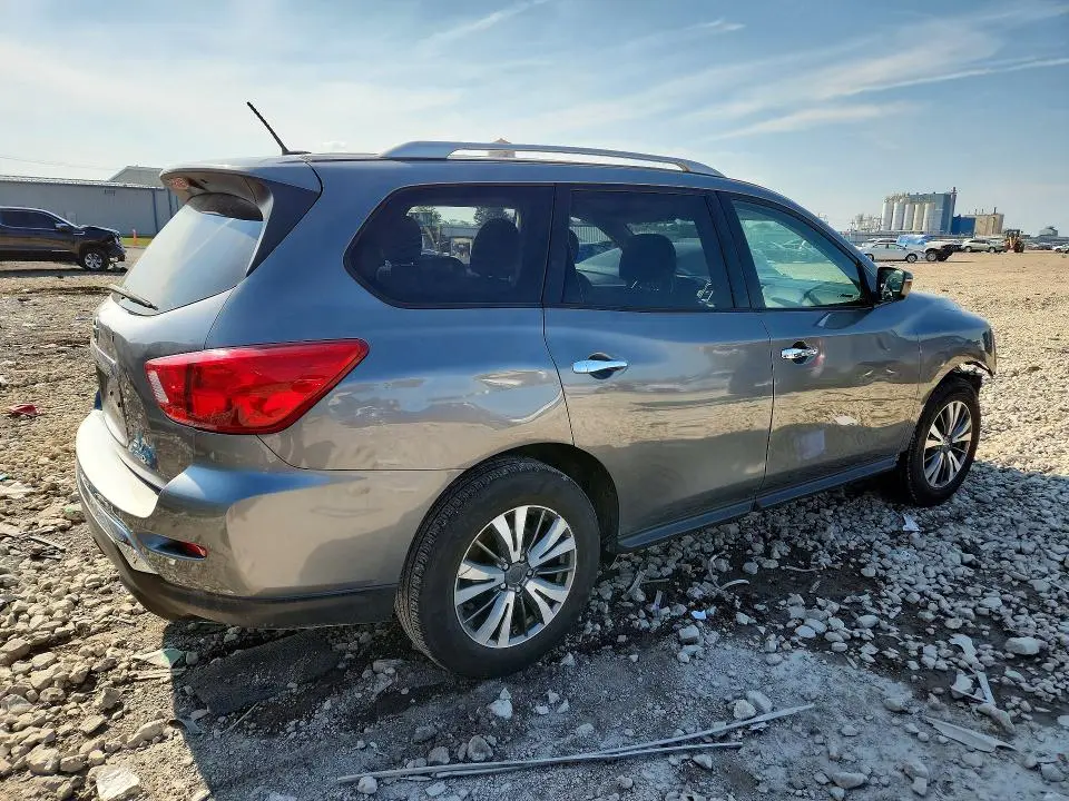 2018 NISSAN PATHFINDER S  