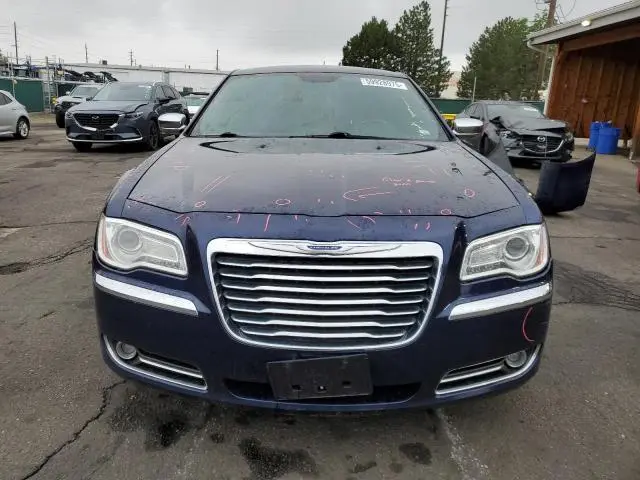 2013 CHRYSLER 300C   