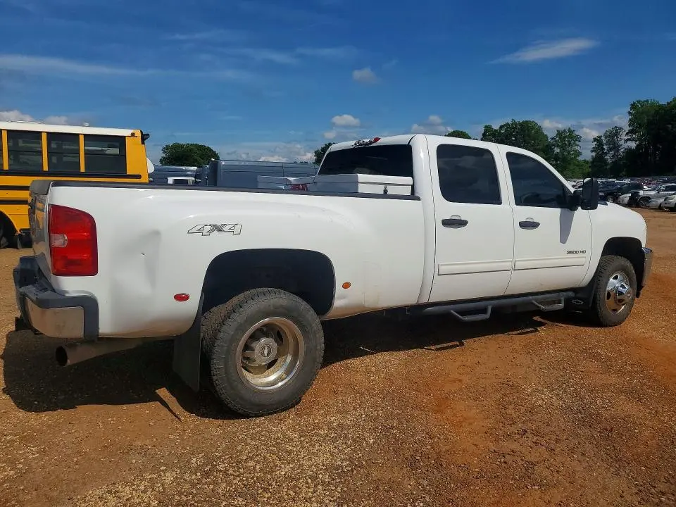 2014 CHEVROLET SILVERADO K3500 LT  